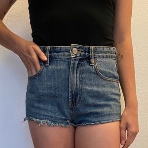 BDG 26W Cheeky Super High Rise Jean Shorts